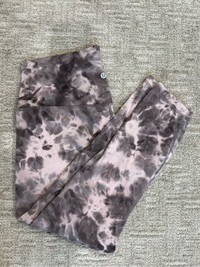 lululemon Align women’s Pink and Gray Tie-Dye Crop Leggings 25” size 14